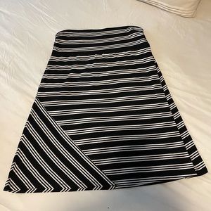 Faded Glory size small skirt